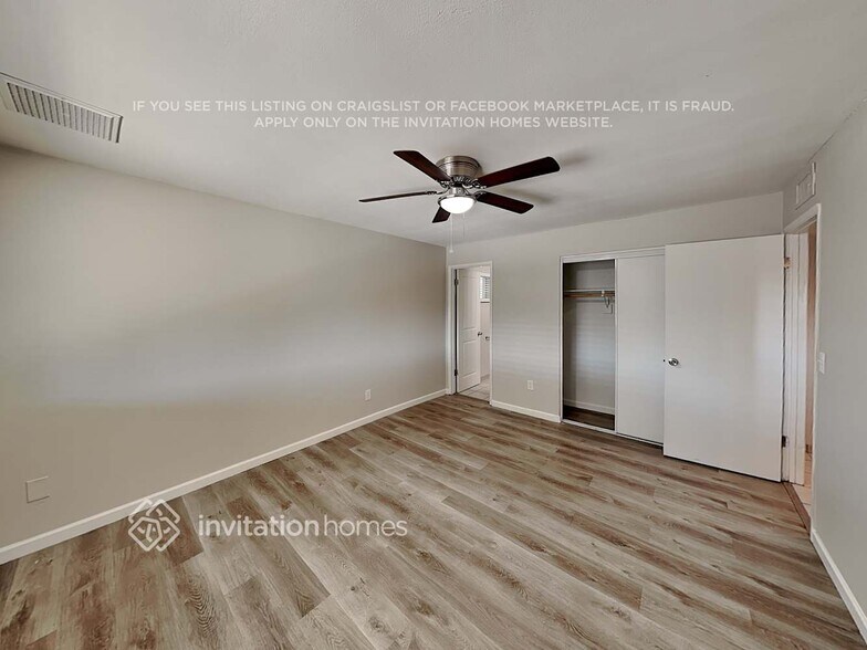 Building Photo - 14014 N 61st Ave