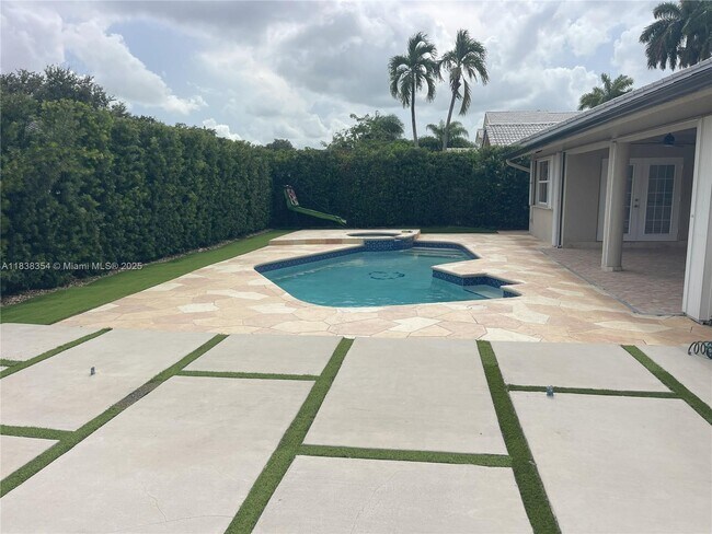 Building Photo - 8482 NW 166th Terrace