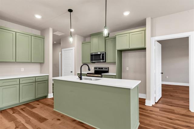 Building Photo - 811 Branding Iron Trail