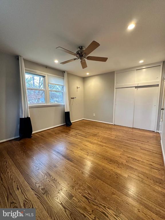 Building Photo - 8140 Drayton Ln