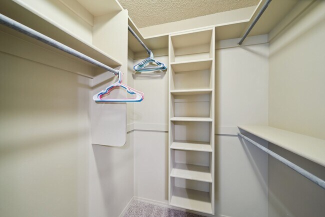 Building Photo - House for Rent 3 Bedrooms 2 Bath !!!!!