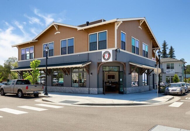 Front of building - 154 Aptos Village Way