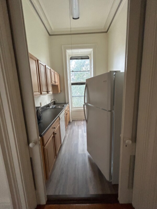 Building Photo - 111 Union St