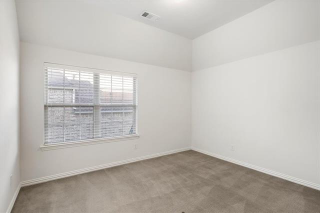 Building Photo - 910 Ontzlake Dr