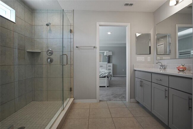 Building Photo - 1171 Oak Bluff Dr