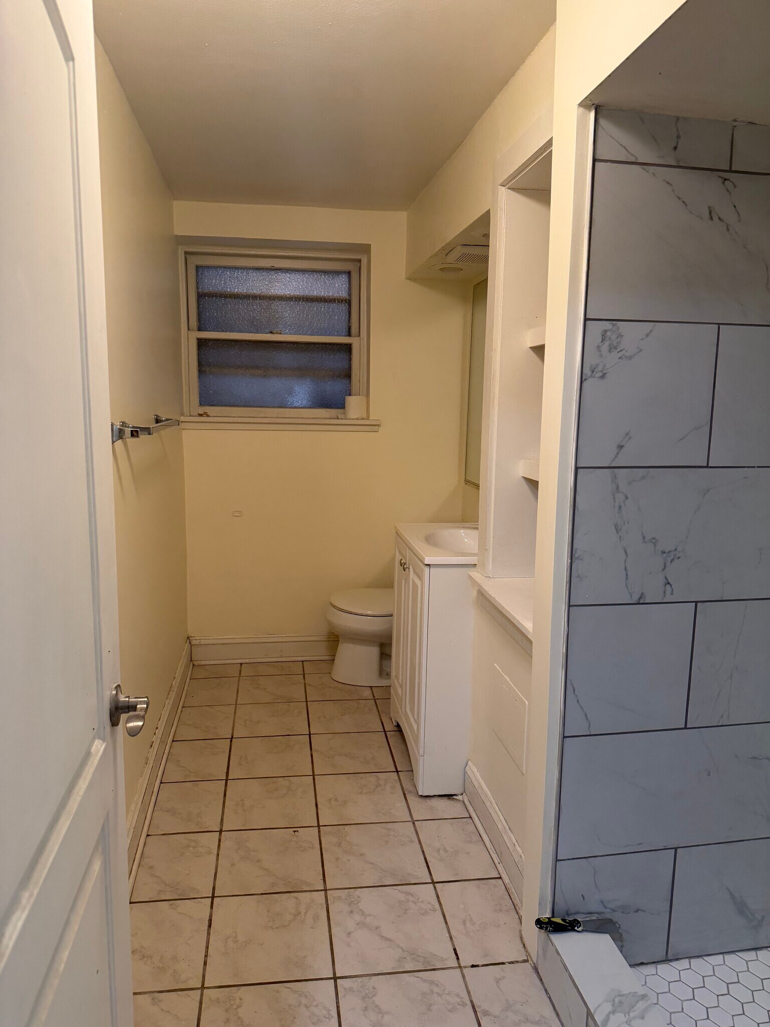 Building Photo - 58 Lincoln Ave