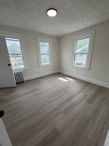 Building Photo - 207 Watchung Ave