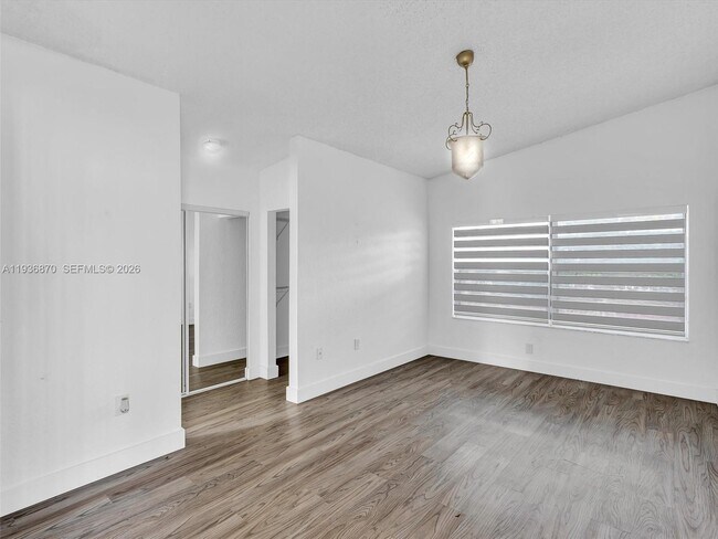 Building Photo - 4147 Sapphire Terrace