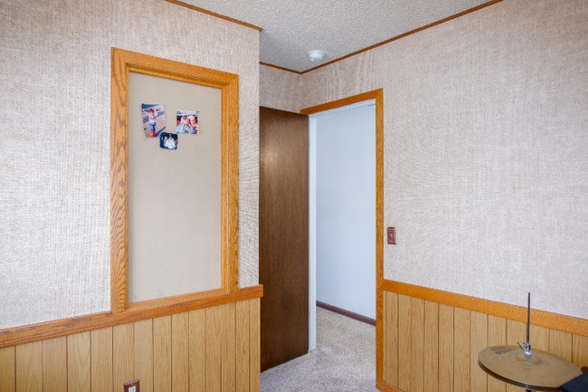 Building Photo - 308 Dakota Ave