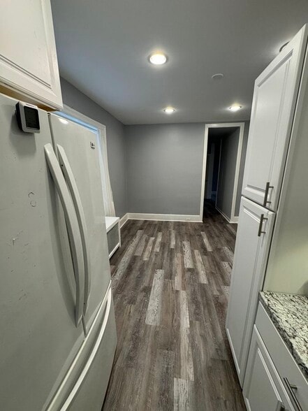 Dining Room - 130 E Wayne Ave