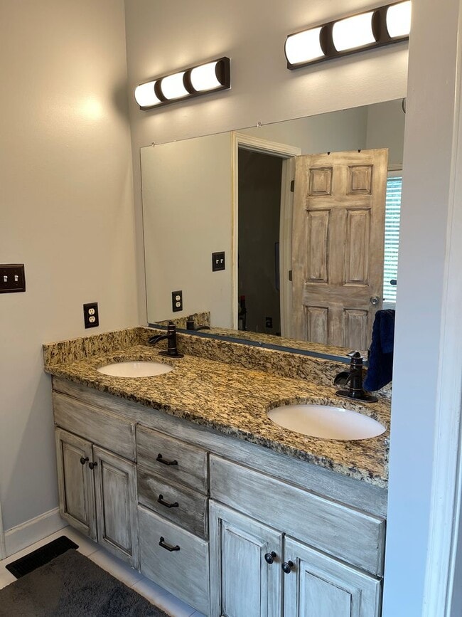 Building Photo - Chapel Hill Subdivision