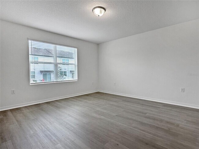 Building Photo - 959 Grandin St