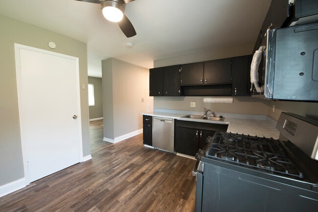Building Photo - 5258 Kornwal Dr