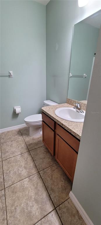 Building Photo - 817 Ashentree Dr