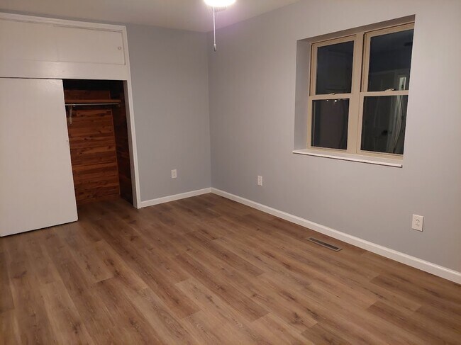 Bedroom 1 - 1835 W Sandusky St