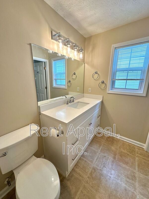 Building Photo - 185 Weatherstone Dr