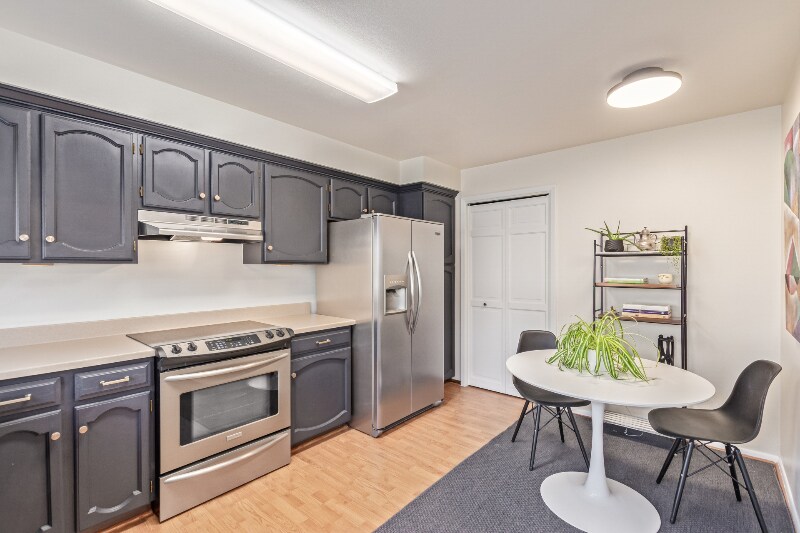 Building Photo - 8039 E Phillips Cir