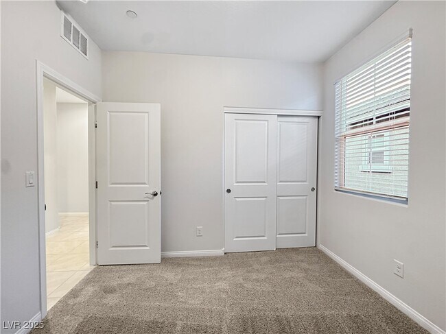 Building Photo - 69 Serene Tempo Ave