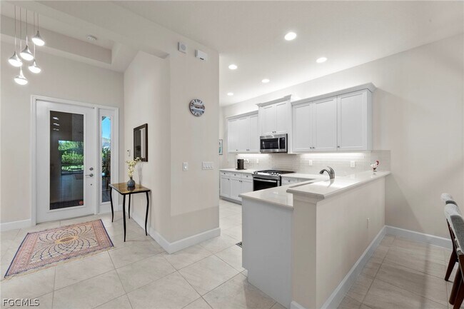 Building Photo - 16312 Molise Pl