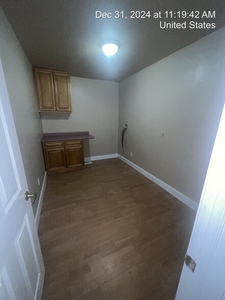 Building Photo - 296 Dehoff Dr