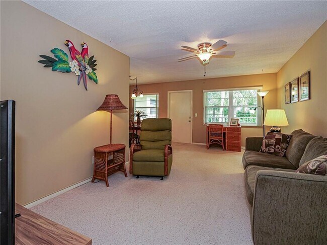 Building Photo - 35 Vis Gdns Trl