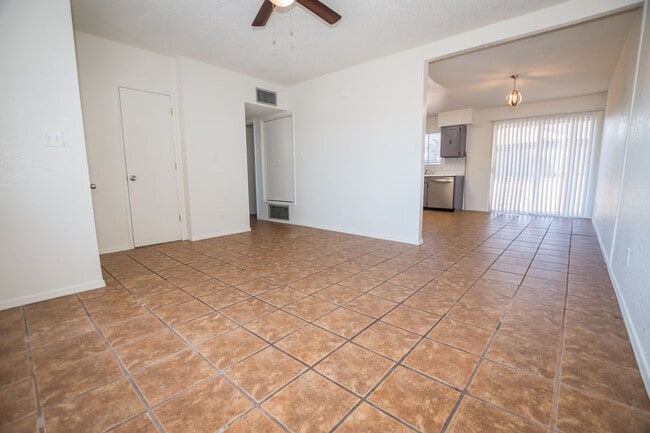 Building Photo - 100 Terra Dr