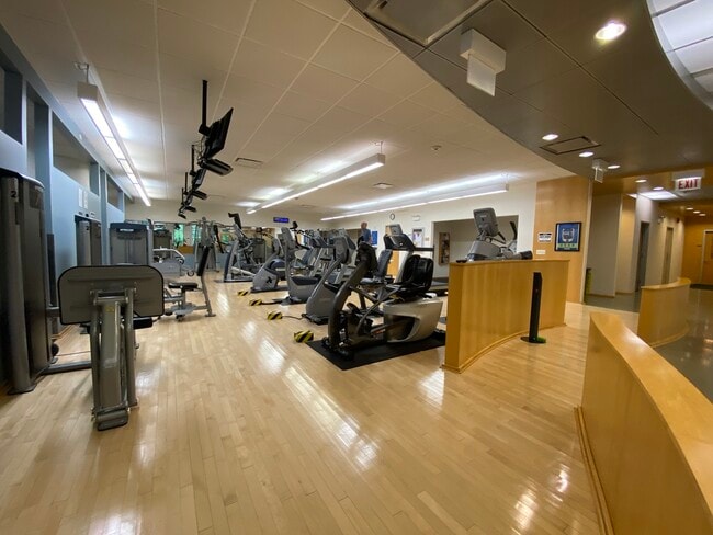 Building Photo - 505 N Lake Shore Dr