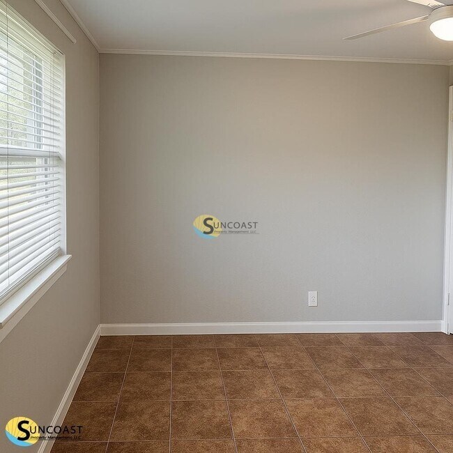 Building Photo - 6907 Hafford Ln