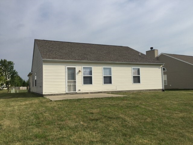 Building Photo - 12183 Carriage Stone Dr
