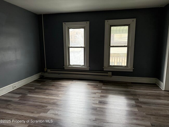Building Photo - 409 Pittston Ave