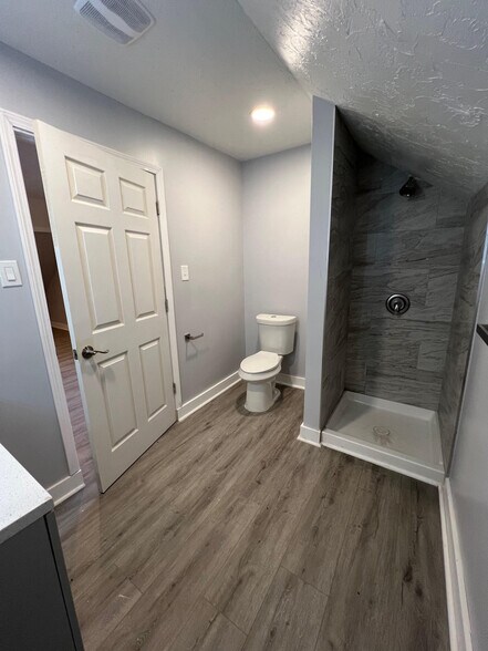 Building Photo - 3332 Cedarbrook Rd