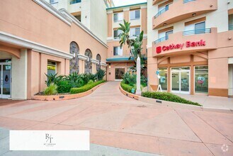 Building Photo - Luxurious Modern Condo in Alhambra