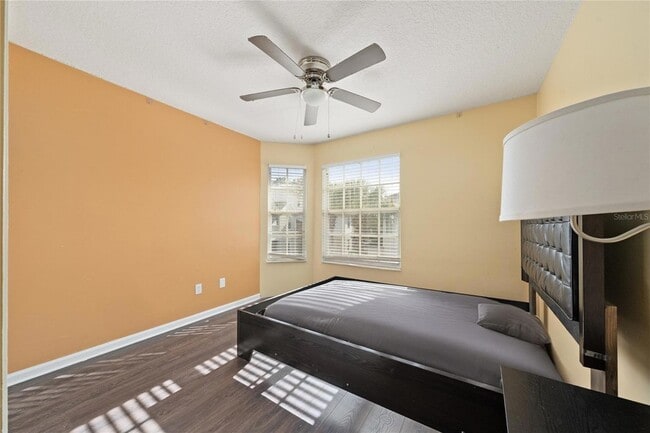 Building Photo - 3930 Southpointe Dr