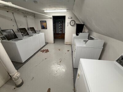 Building Photo - 332 Jamaicaway