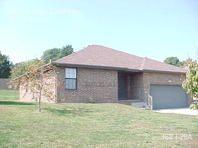 Primary Photo - All Brick 3 Bedroom 2 Bath 2 Car Garage Ne...