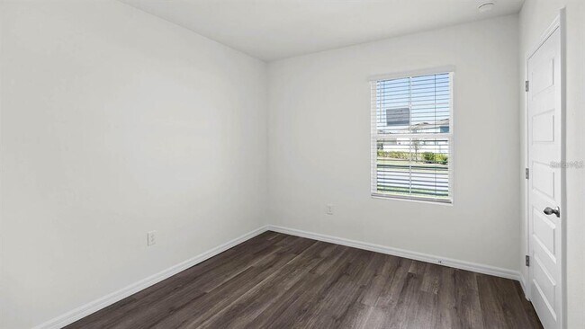 Building Photo - 1628 Hummingbird Rd
