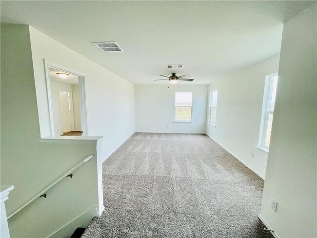 Building Photo - 13501 Martha Washington Pl