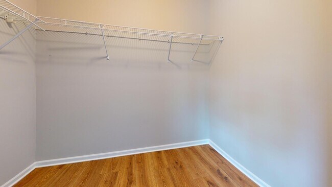 Building Photo - 10131 Ballyclare Ct
