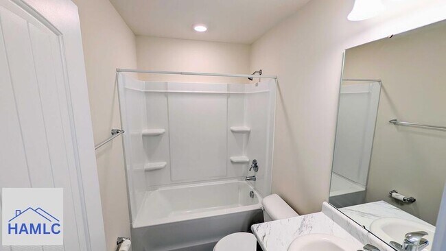 Building Photo - 708 Mill Creek Cir