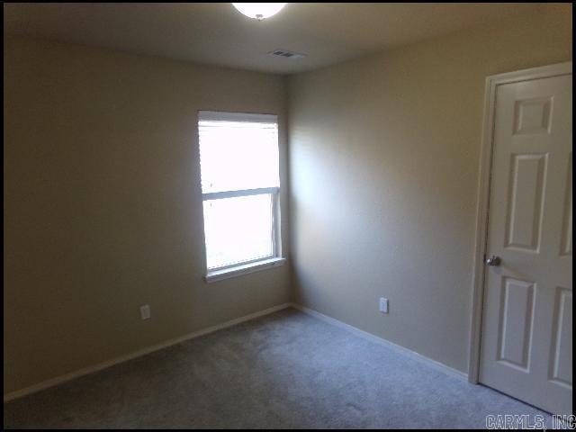 Building Photo - 316 Saunders Dr