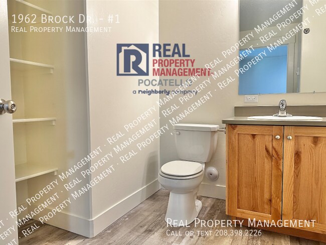 Building Photo - 1962 Brock Dr