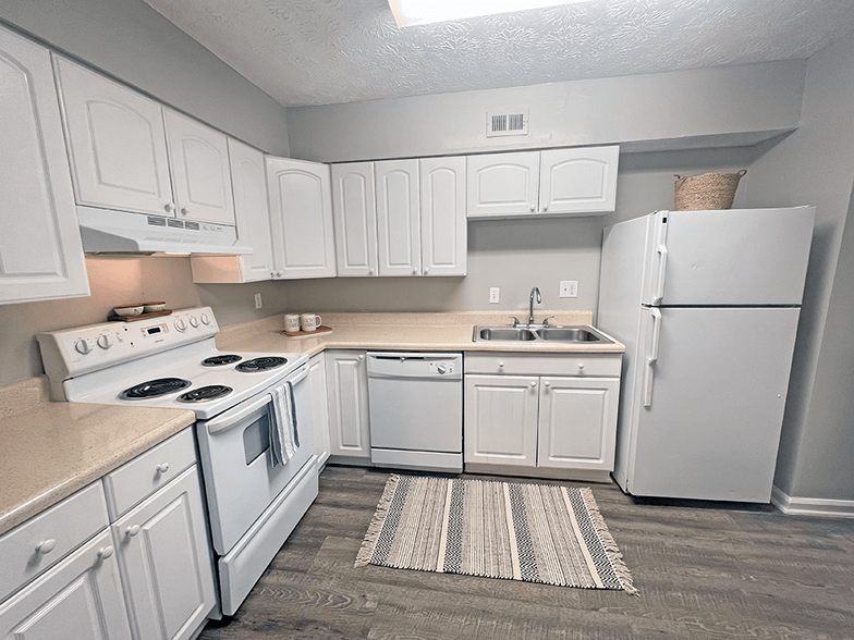 Fully-Equipped Kitchen with Dishwasher - Pine Grove Apartments