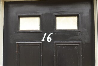 Building Photo - 1917 #16 Rainbow FRST