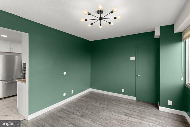 Building Photo - 5500 Friendship Blvd