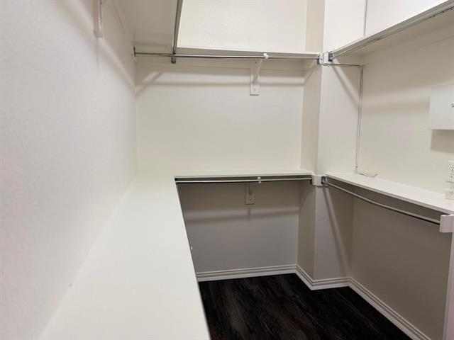 Building Photo - 4506 Julian Dr