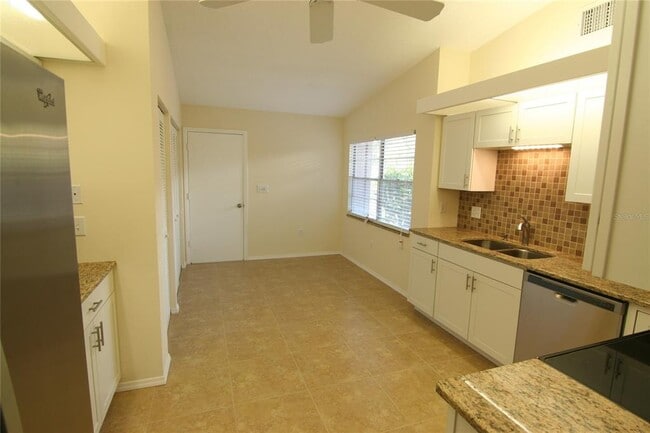 Building Photo - 5629 Westwind Ln