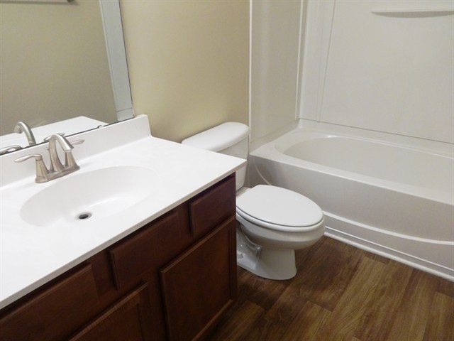 Building Photo - 1213 Briar Rose Lane