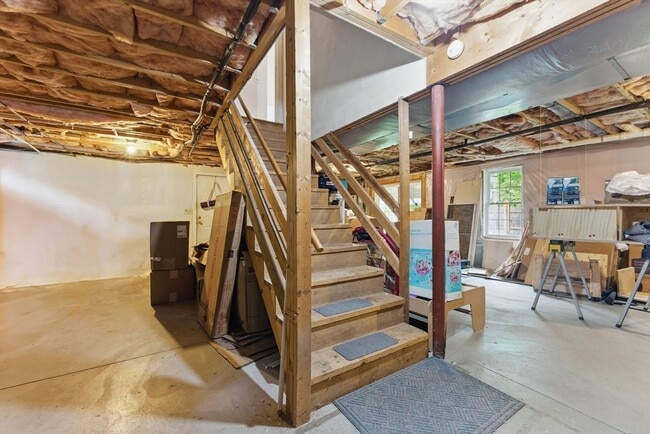 Building Photo - 21 Russo Dr