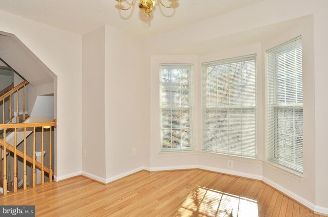 Building Photo - 6414 Lureta Ann Ln