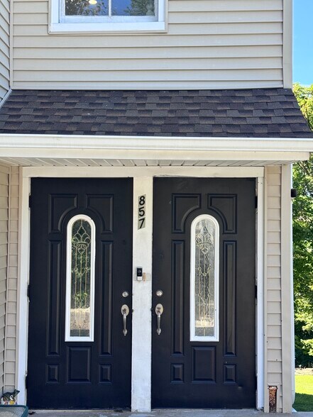 Unit 2- Door to the right - 857 Sherman Ave